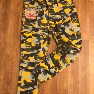 😇😇🤩 Camo Cargo Pants